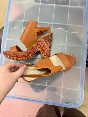 NAYA Leather Platform Sandals in Tan with Patterned Heel